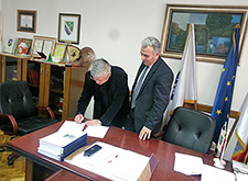 Tutin Gets Project for Sewage Network